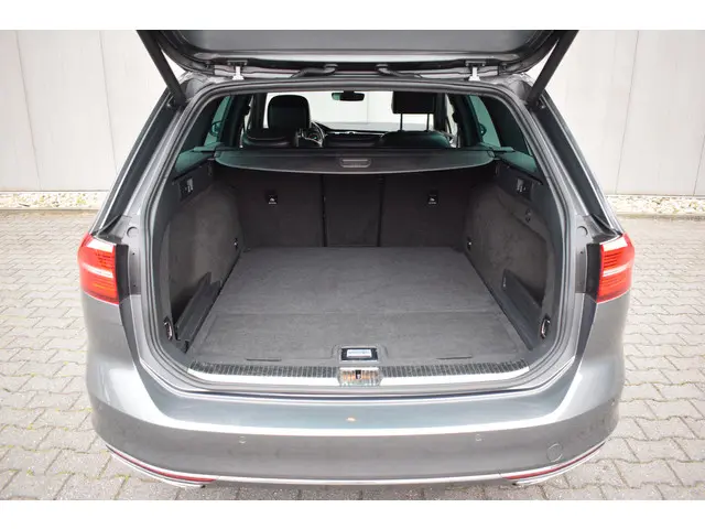 Volkswagen Passat Variant 1.8 TSI 2016 Benzine 19