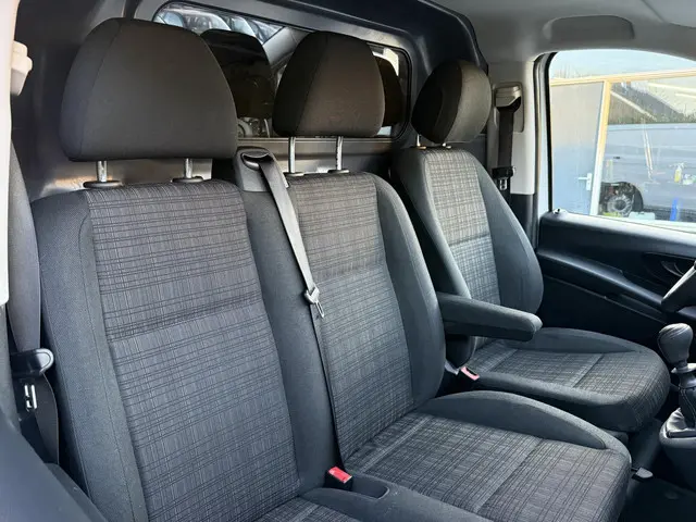 Mercedes-Benz Vito 114 CDI Lang 2020 Diesel 13