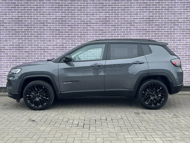 Jeep Compass 1.5T e-Hybrid Limited 2022 Hybride Benzine 16