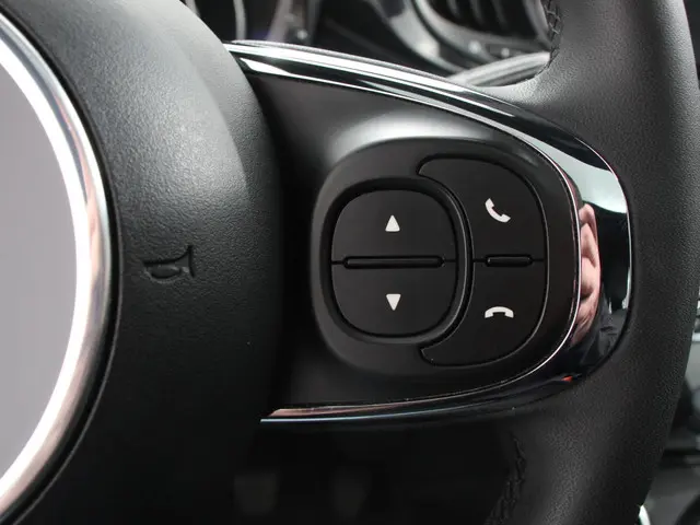 Fiat 500 1.0 Hybrid Dolcevita Finale 2024 Benzine 17
