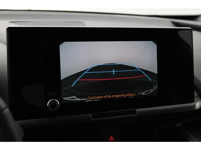 Toyota C-HR 1.8 Hybrid 140 Dynamic 2025 Hybride Benzine 9