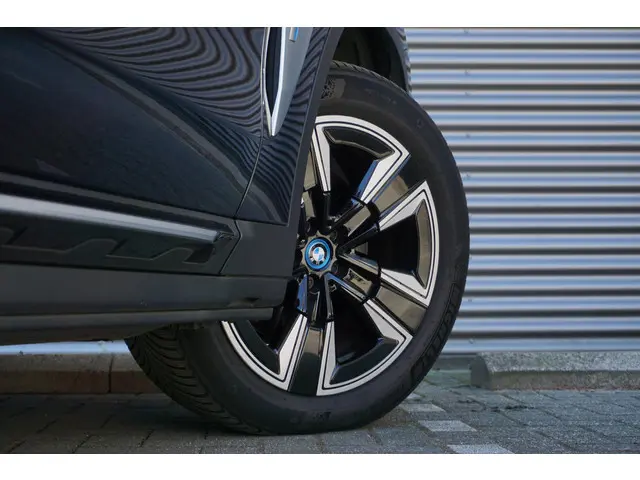 BMW iX3 High Executive 2021 Elektrisch 21