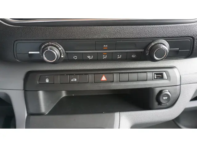 Peugeot Expert 2.0 122PK BlueHDI 120 Premium 2019 Diesel 25