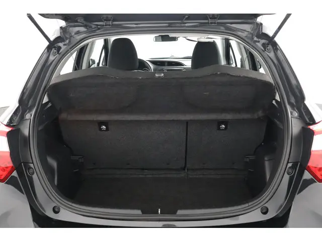 Toyota Yaris 1.5 Hybrid Design 2018 Hybride Benzine 22