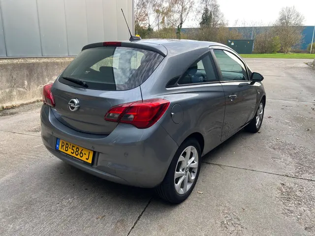 Opel Corsa 1.4 Online Edition 2017 Benzine 5