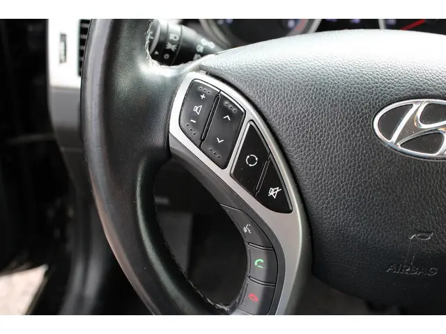 Hyundai i30 1.6 GDi Comfort 2016 Benzine 18