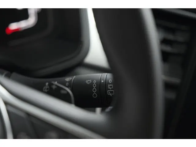 Renault Captur Mild Hybrid 140 EDC Techno 2023 Benzine 34