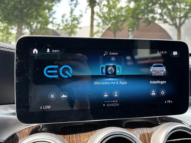 Mercedes-Benz GLC 300e 4MATIC 2022 Hybride Benzine 28