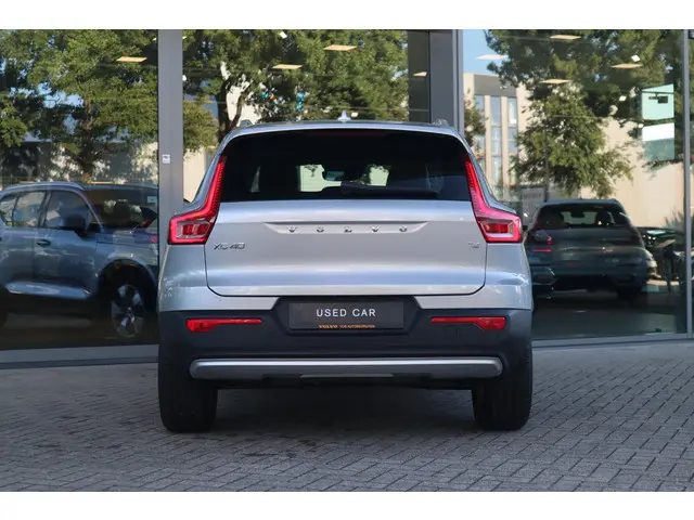 Volvo XC40 T4 Momentum 2019 Benzine