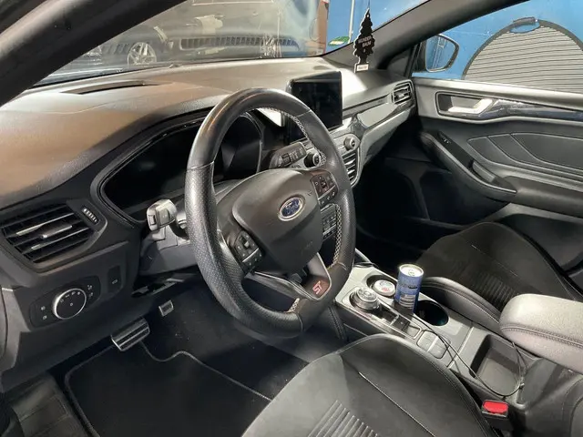 Ford Focus Wagon 2.3 EcoBoost ST-3 2021 Benzine 7