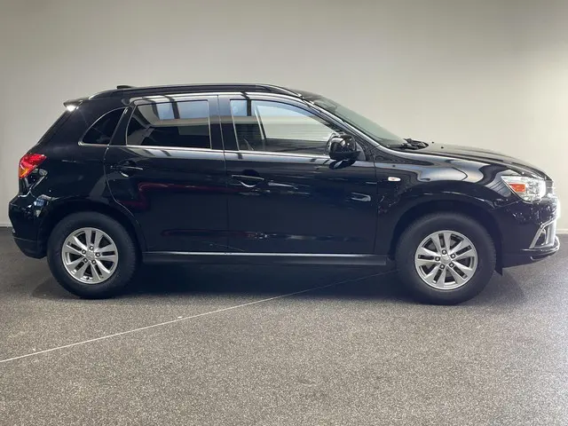 Mitsubishi ASX 1.6 Cleartec Intense 2019 Benzine 18