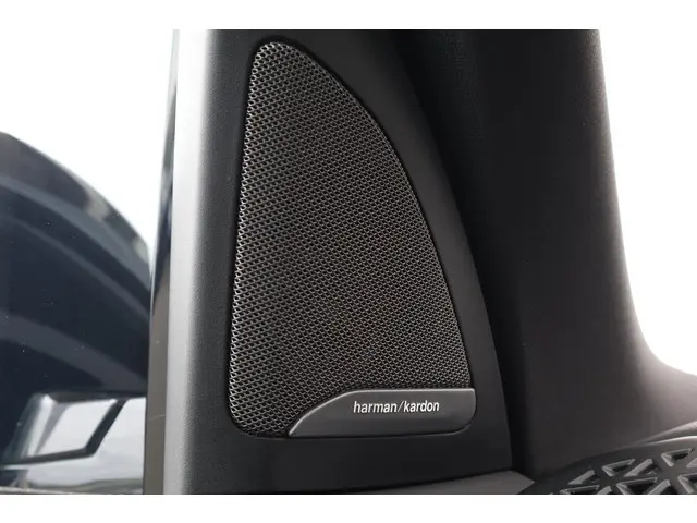 BMW X5 xDrive50e 2025 Hybride Benzine 47