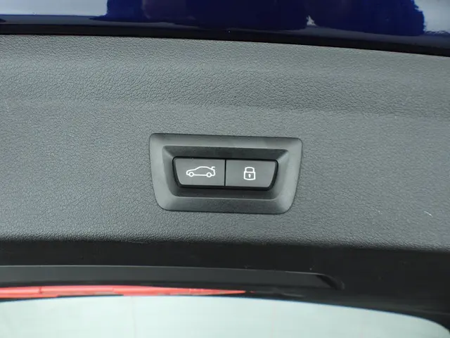 BMW 1 Serie 5-Deurs 120 2025 Benzine 32