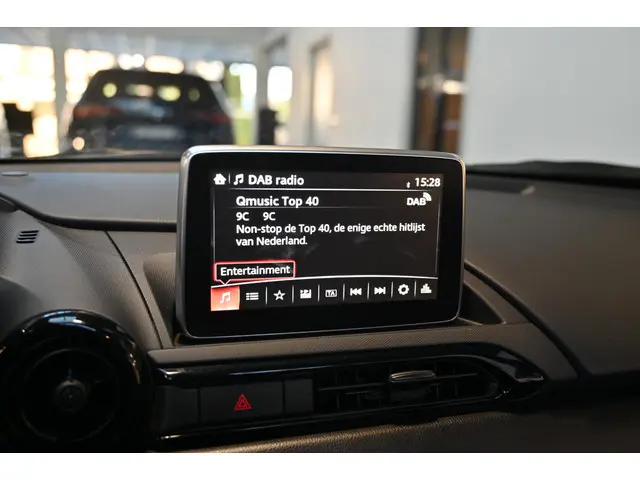 Mazda MX-5 SkyActiv-G 160 6MT TS+ 2016 Benzine 32