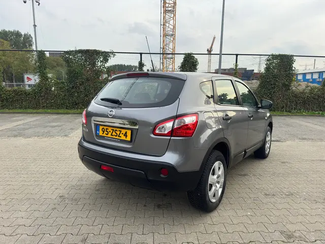 Nissan QASHQAI 1.6 Visia 2013 Benzine 15