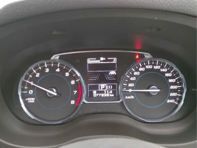 Subaru Forester 2.0 Luxury 2018 Benzine 16