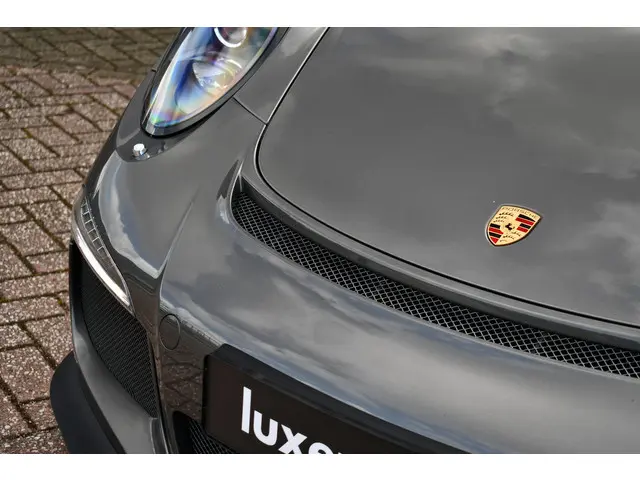 Porsche 911 3.8 GT3 2015 Benzine 52