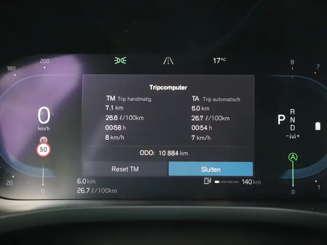 Volvo XC60 2.0 B4 R-Design 2022 Benzine 10
