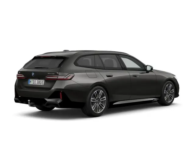 BMW i5 2