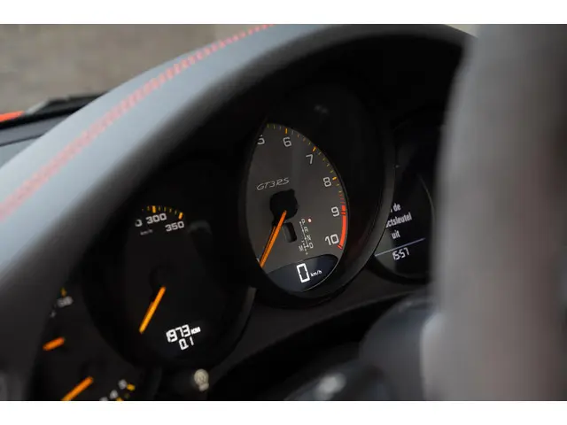 Porsche 911 4.0 GT3 RS | PCCB | Neuslift 2015 Benzine 18
