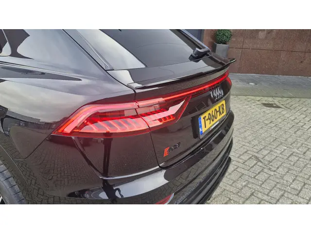 Audi SQ8 4.0 TFSI SQ8 quattro 2022 Benzine 26