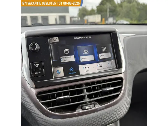 Peugeot 2008 1.2 Allure | Airco | PDC | Trekhaak 2014 Benzine 8