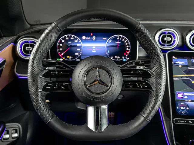 Mercedes-Benz CLE Coupé 300 e 2025 Hybride Benzine 10