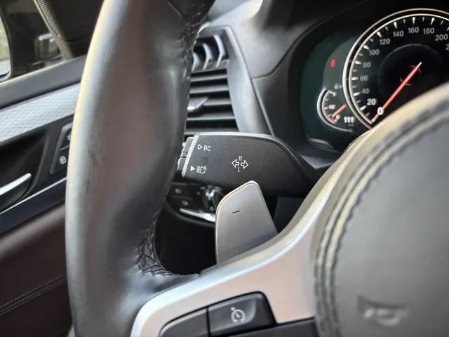 BMW X3 xDrive20i High Executive | M-Sport | 2018 Benzine 14