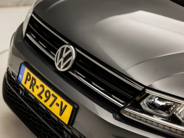 Volkswagen Tiguan 1.4 TSI ACT Sport 2017 Benzine 34