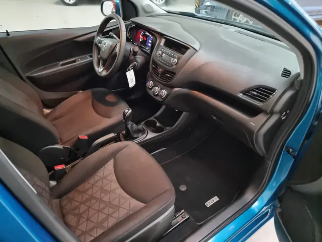 Opel KARL 1.0 ecoFLEX 120 Jaar Edition 2019 Benzine 18