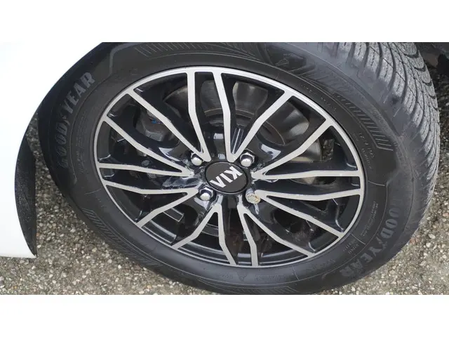 Kia Picanto 1.0 CVVT 66pk 5Drs ComfortLine 2017 Benzine 30