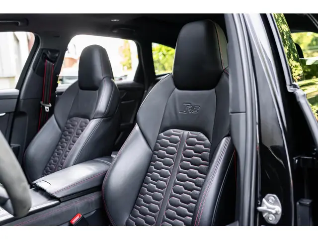 Audi RS6 A6 Avant TFSI quattro 2020 Benzine 49