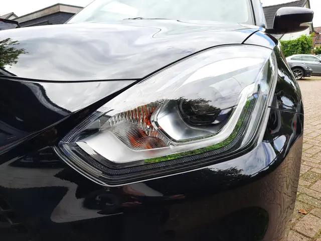 Suzuki Swift 1.4 Sport Smart Hybrid 2021 Benzine 26