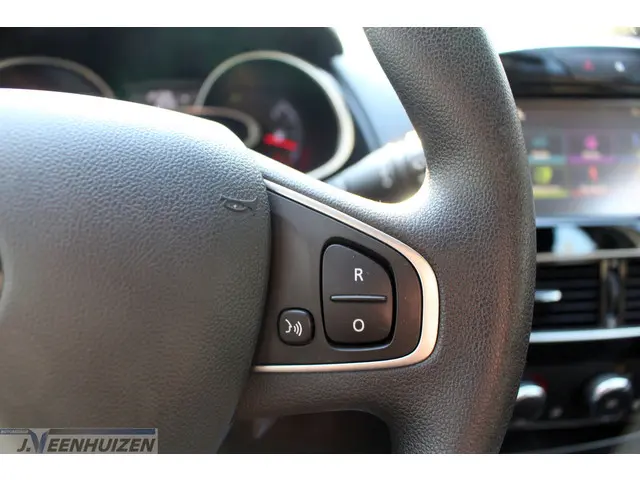 Renault Clio Estate 0.9 TCe Zen 2017 Benzine 16