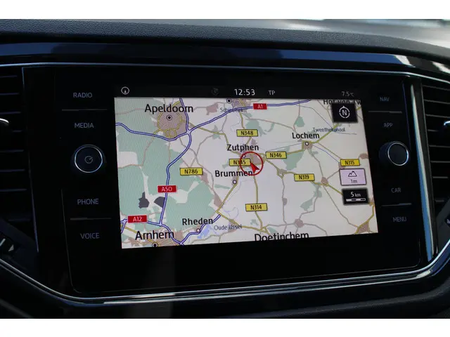 Volkswagen T-Roc 1.5 TSI Sport 2018 Benzine 11