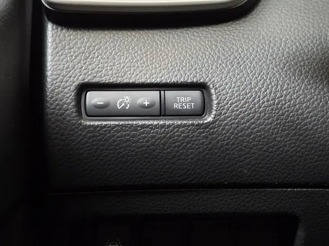 Nissan QASHQAI 1.2 Tekna 2016 Benzine 24