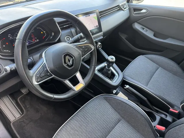 Renault Clio 1.0 TCe Intens 2021 Benzine 13