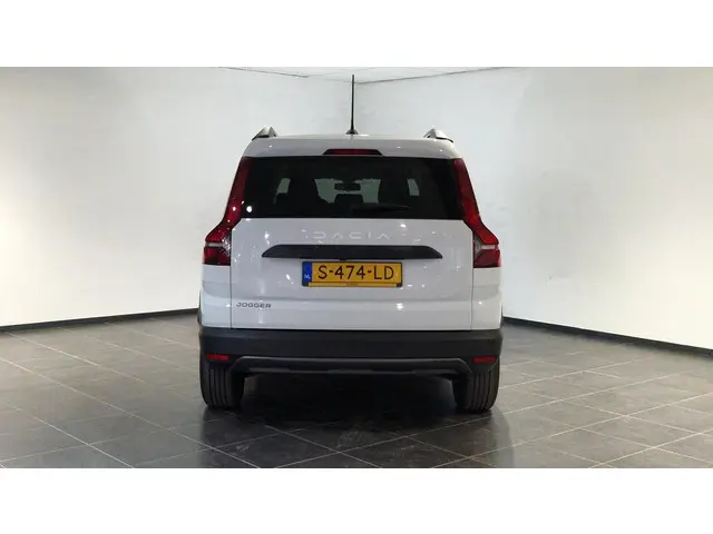 Dacia Jogger 1.0 TCe 110 Expression 7p. 2023 Benzine 9