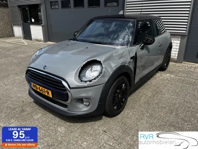 MINI Cooper Mini 1.5 NAVI/CRUISE/PDC 2017 Benzine