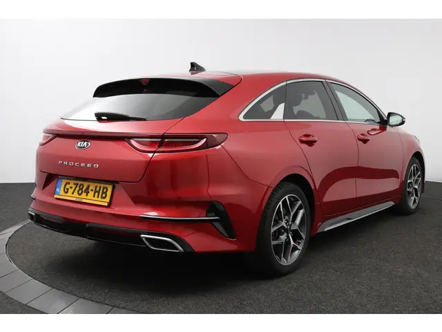 Kia ProCeed 2