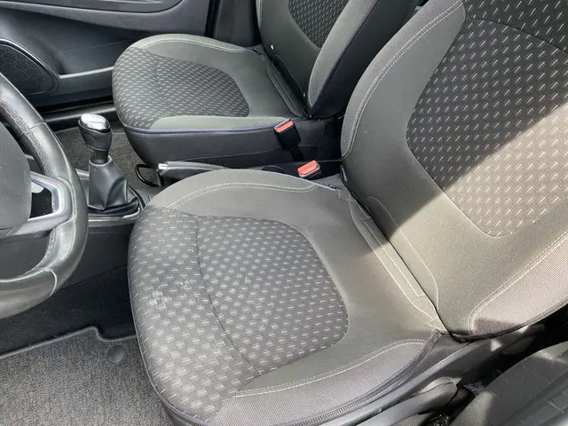 Renault Captur 0.9 TCe Intens 2017 Benzine 16