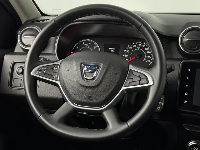 Dacia Duster 1.3 TCe 150 EDC Prestige 2021 Benzine 35