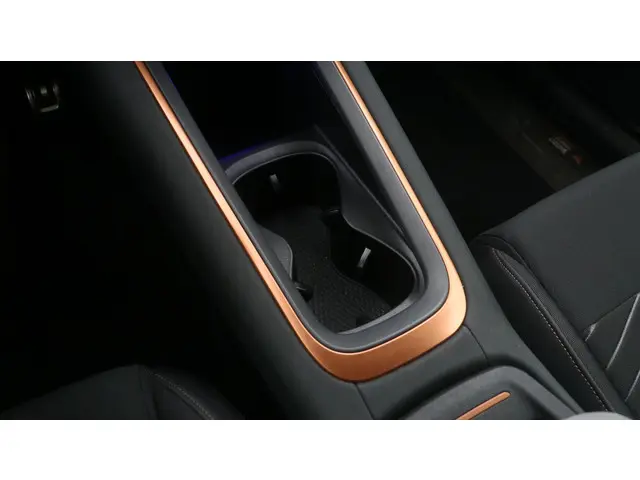 CUPRA Born Business 59 kWh / 2024 Elektrisch 24