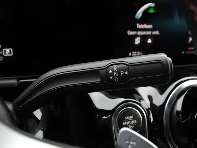 Mercedes-Benz GLA 200 AMG Line Automaat 2020 Benzine 18