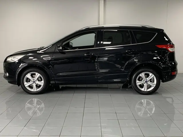 Ford Kuga 1.6 Titanium Plus 2014 Benzine 16