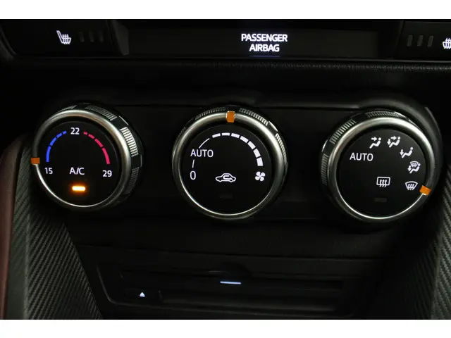 Mazda CX-3 2.0 SkyActiv-G 120 GT-M 2015 Benzine 14