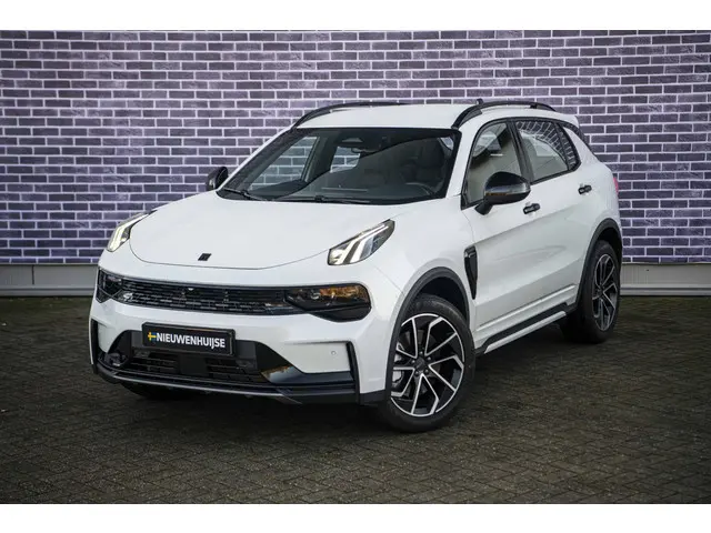Lynk & Co 01 1.5 Plug-in Hybrid Core 2025 Hybride Benzine 16