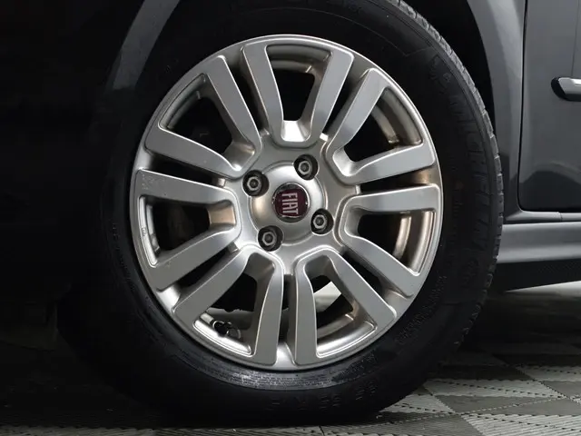 Fiat Punto Evo 1.3 M-Jet Edizione Cool- 2013 Diesel 23