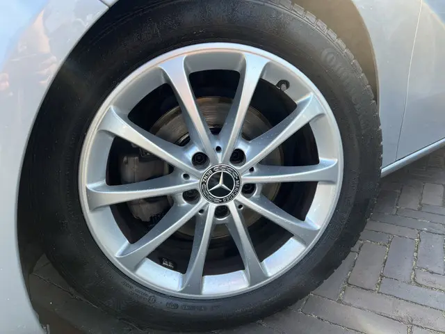 Mercedes-Benz A-Klasse 180 Advantage 2020 Benzine 20