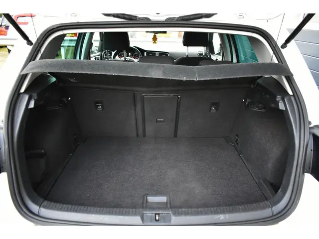 Volkswagen Golf 1.4 TSI Highline R-line 2014 Benzine 13